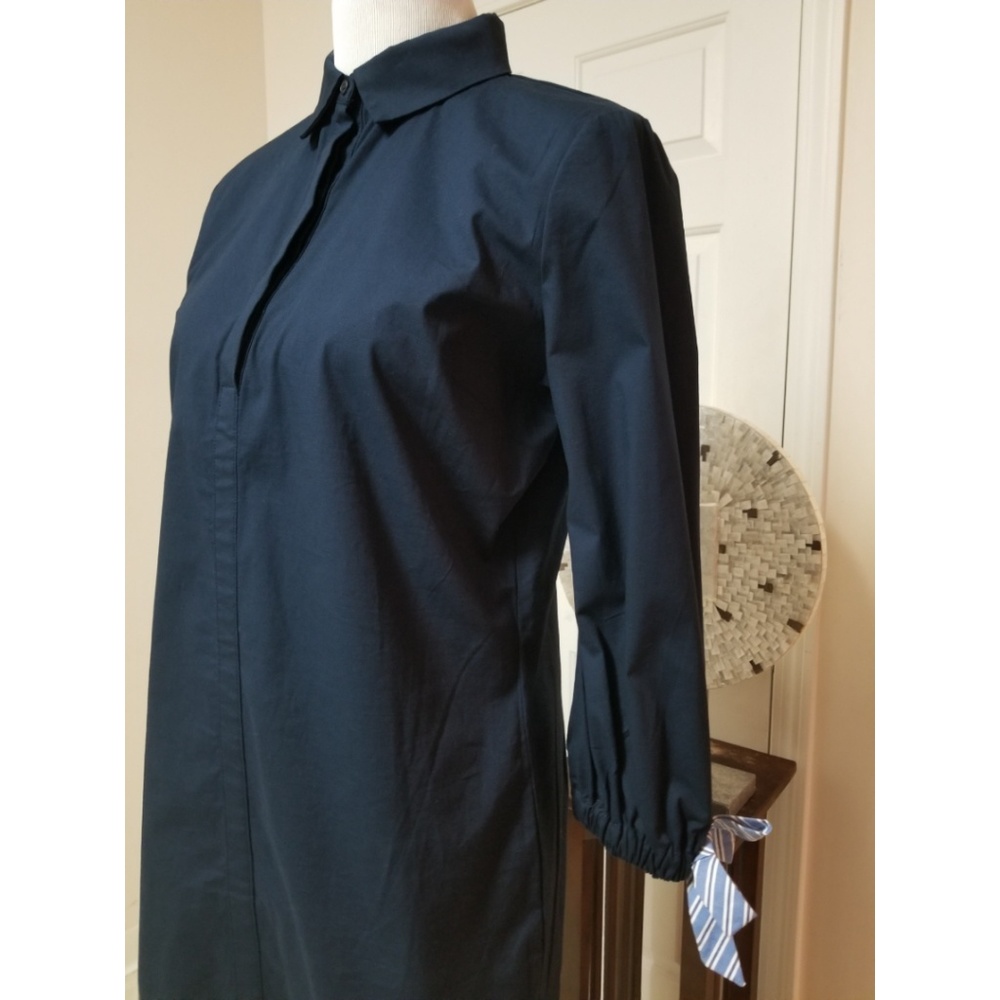 🆕️⬇️Heyton Navy Button Front Dress With Tie Cuff - Picture 2 of 8